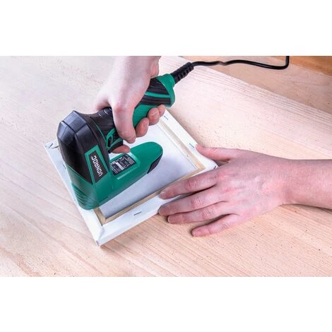 VONROC Agrafeuse/ Cloueuse électrique - 900 Agrafes Et 300 Clous Inclus 3 VONROC Agrafeuse/ Cloueuse électrique - 900 Agrafes Et 300 Clous Inclus – Image 2