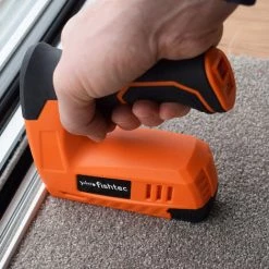 FISHTEC® Agrafeuse Cloueuse Electrique Sans Fil - Batterie Li-Ion 4V - Avec 400 Clous+Agrafes -cloueur et riveteuse Soldes 23629389 2