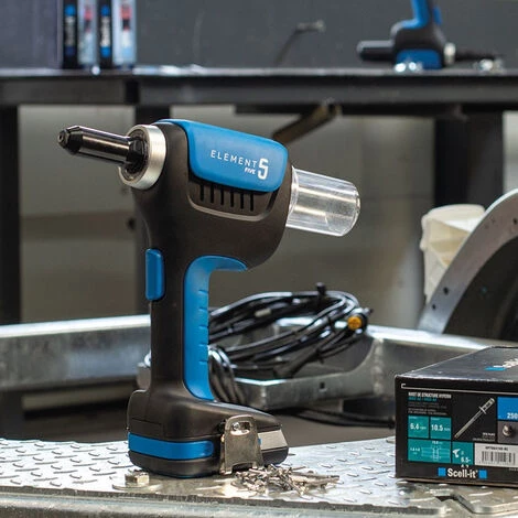 SCELL-IT Riveteuse 1 Batterie 18V 2Ah 2.4 -5.0 Mm SCELLIT - E-5-1XBAT 5 SCELL-IT Riveteuse 1 Batterie 18V 2Ah 2.4 -5.0 Mm SCELLIT - E-5-1XBAT – Image 3