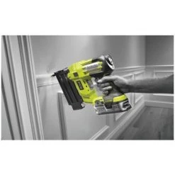 Cloueur De Finition RYOBI 18V OnePlus Sans Batterie Ni Chargeur R18N18G-0 -cloueur et riveteuse Soldes 3239597 3