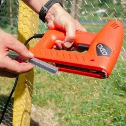 OXEO Agrafeuse Cloueuse électrique 220-240V~ 50Hz 1000 Agrafes Et 500clous -cloueur et riveteuse Soldes 59121718 4