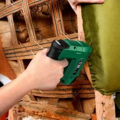 GIZCAM Agrafeuse électrique, Agrafeuse Sans Fil 4 V Avec Clous Et Agrafes Brad (500 Chacun, Capacité 100, 30 Coups/min) Et Poignée Antidérapante, Agrafeuse électrique Pour Projets De Menuiserie Et De Bricolage - NALG01A -cloueur et riveteuse Soldes 67697324 4